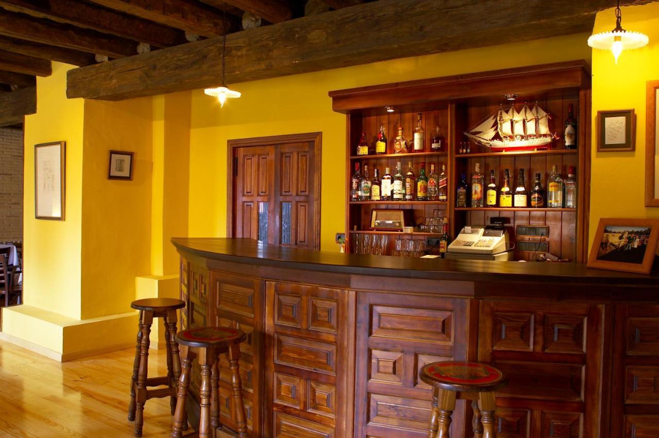 Hotel La Val Jarque de la Val Bagian luar foto