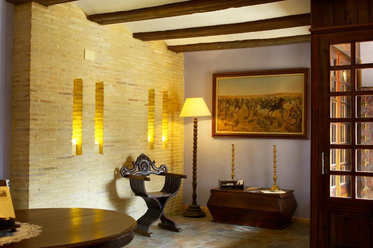 Hotel La Val Jarque de la Val Bagian luar foto